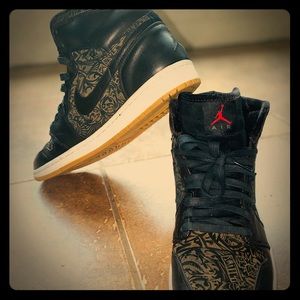 Nike air jordan 1 hi premium laser